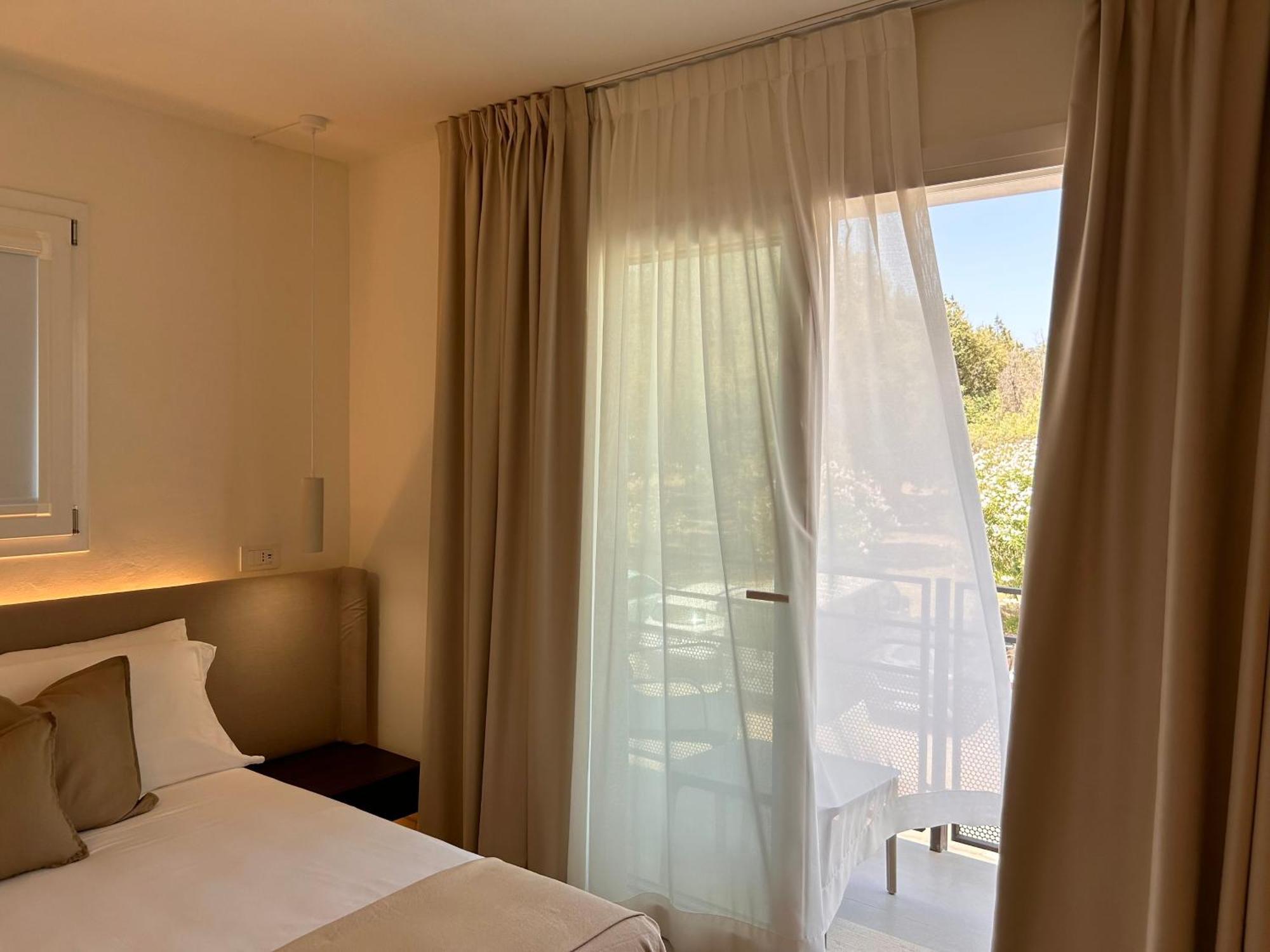 Vireo Rooms Santa Maria Navarrese Kültér fotó